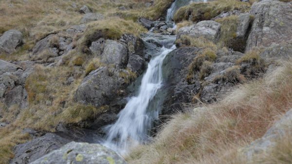 waterfall-in-the-lakes-1