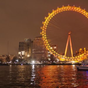 NYE_London_ Eye_river