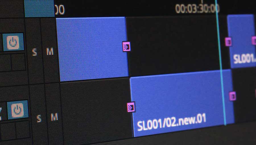 Avid timeline showing alternating audio clips