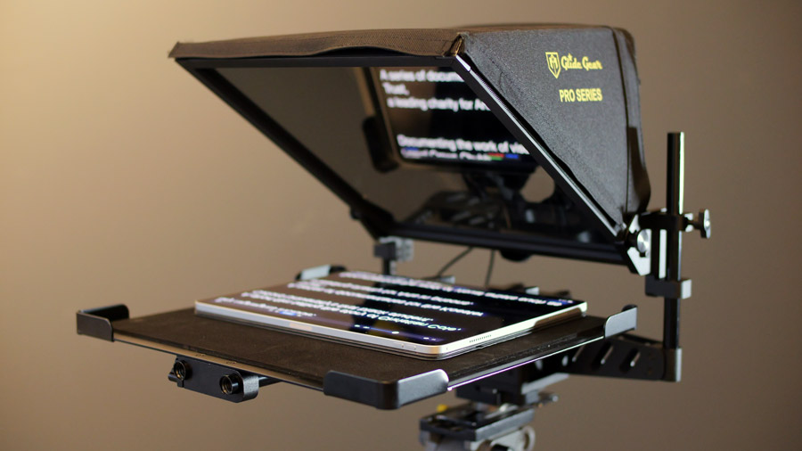 Teleprompter-with-iPad-Pro