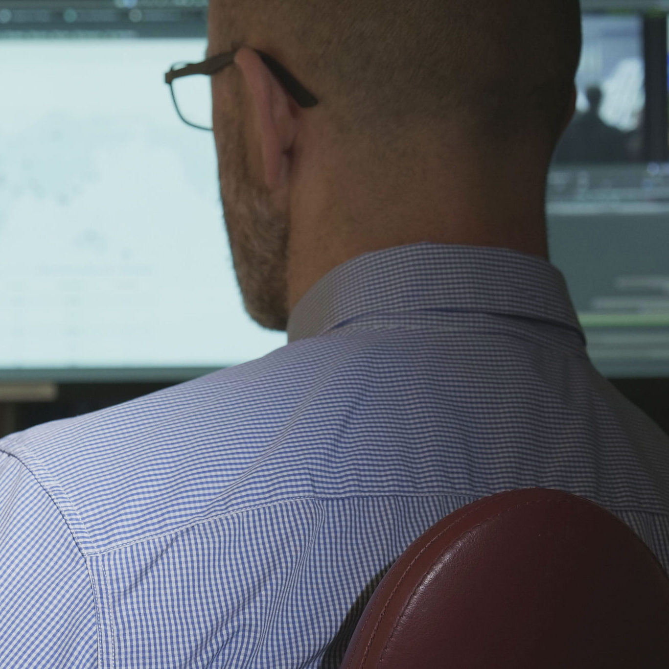 Video editor CV Julian Langham at his workstation